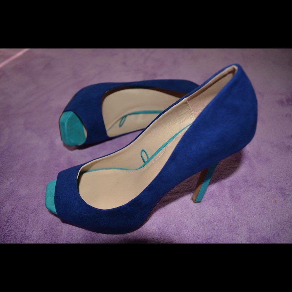 Zara Blue Peep toe heels